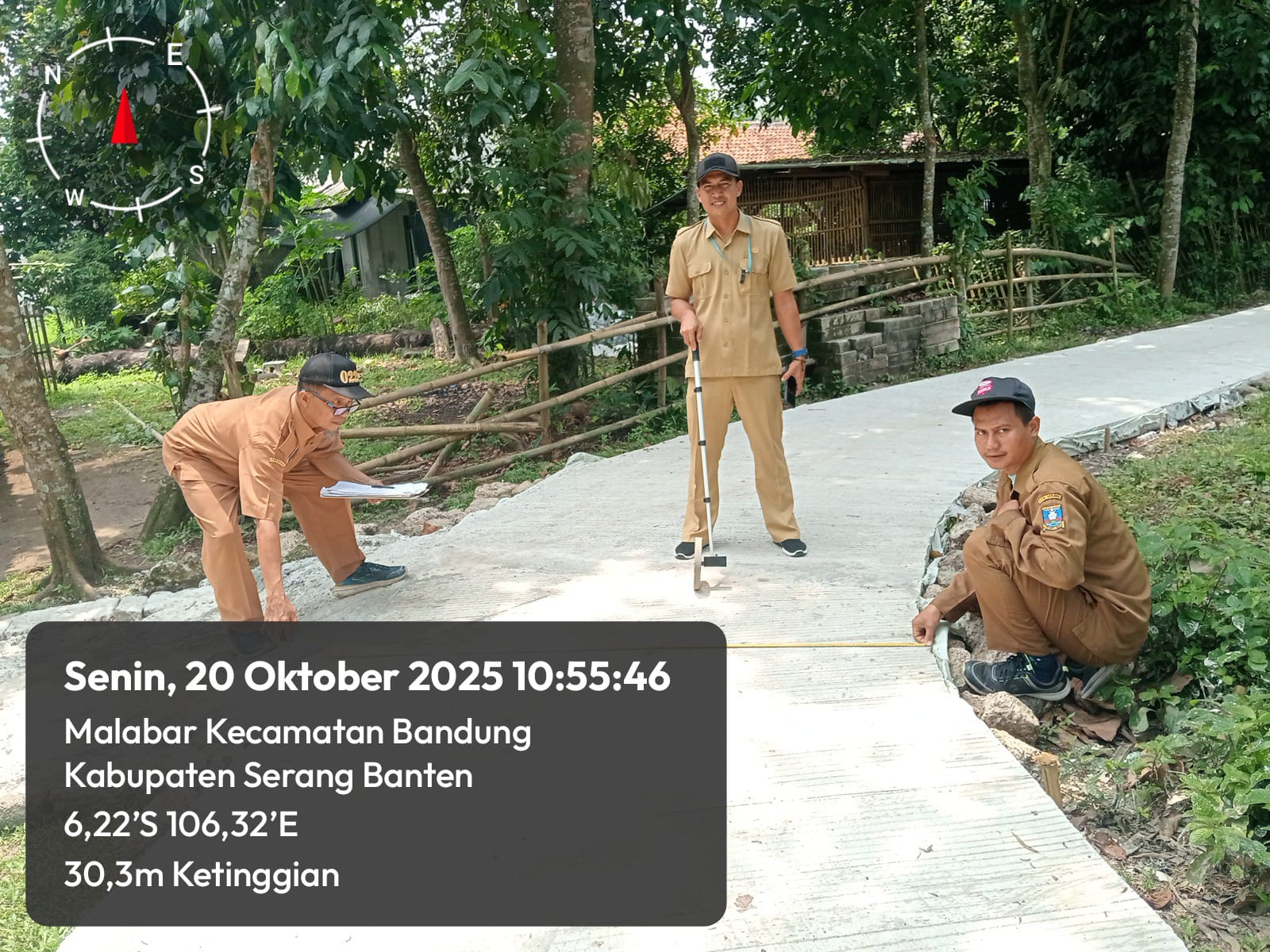 monitoring-kegiatan-fisik-yang-didanai-oleh-dana-desa-mander-kecamatan-bandung-kabupaten-serang